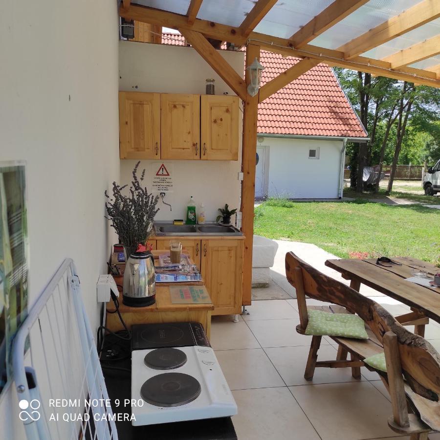 Mirella Rooms Palic Exterior photo