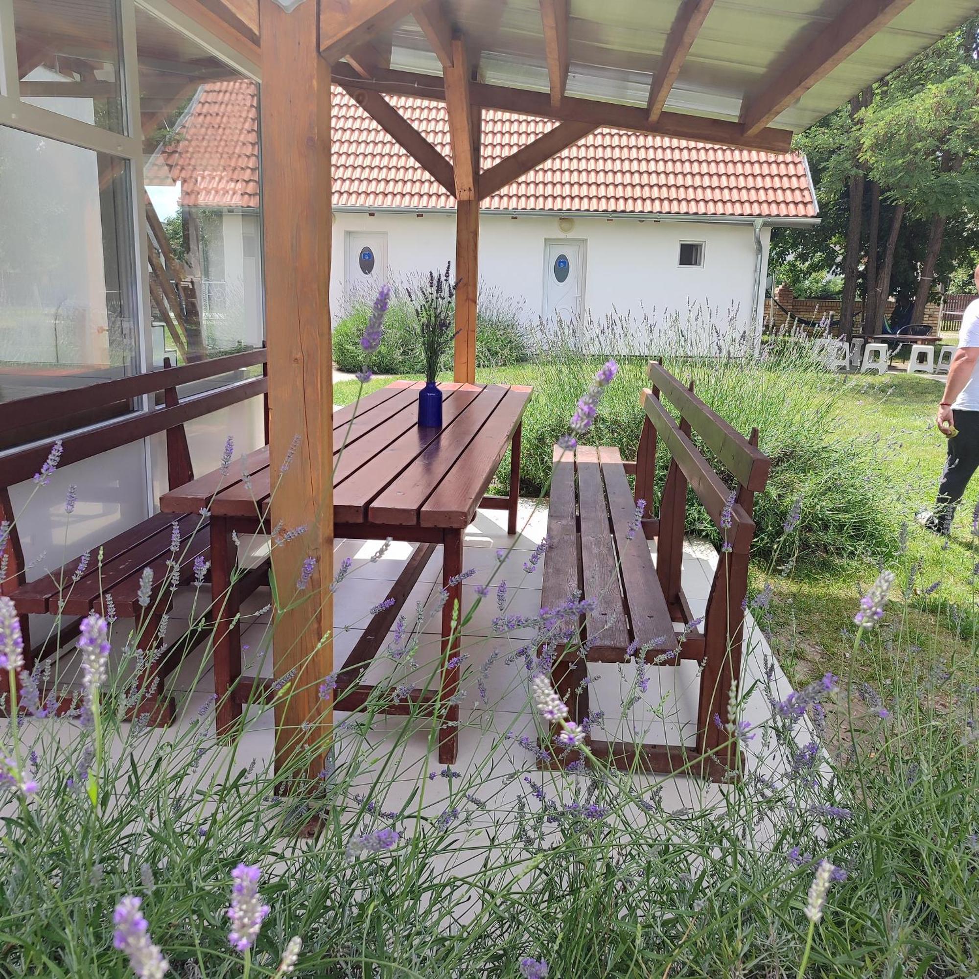 Mirella Rooms Palic Exterior photo